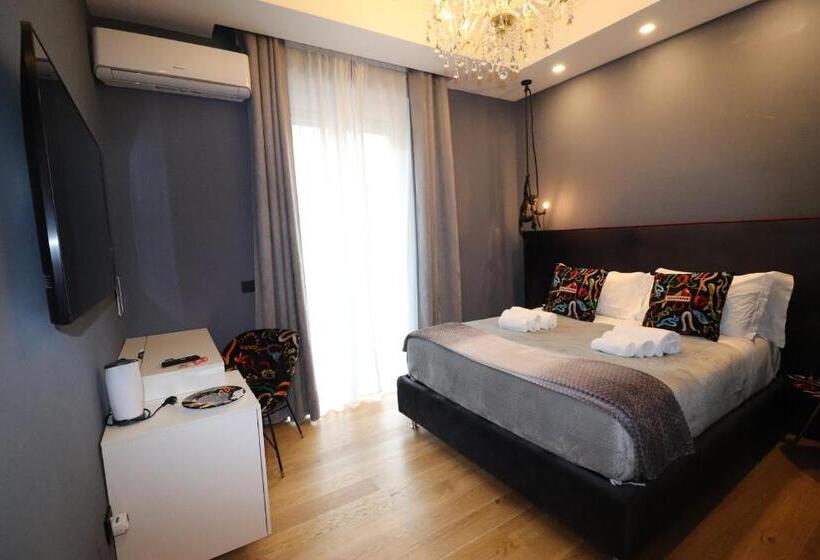 اتاق استاندارد با بالکن, Aron Only Suites Bed And Breakfast