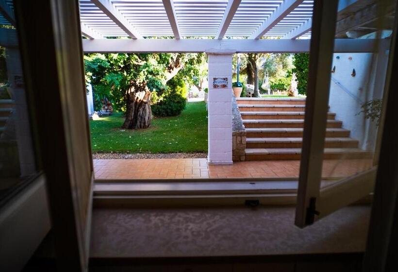 اتاق استاندارد با چشم‌انداز باغ, La Valle Del Cristallo Wellness & Charme