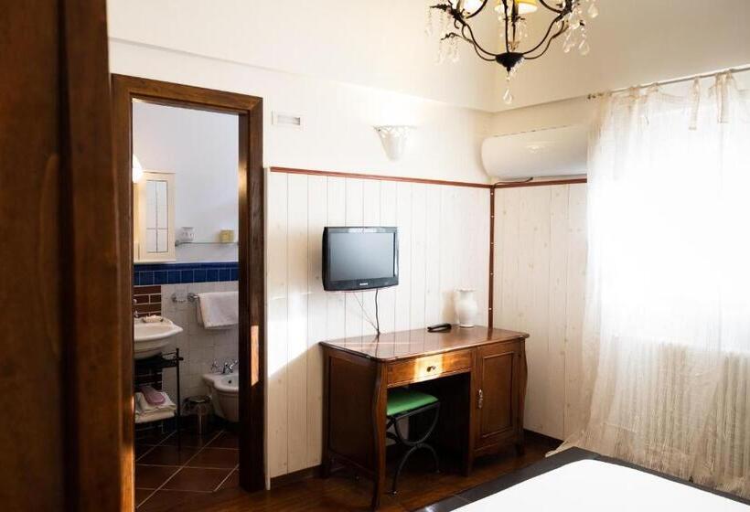 اتاق استاندارد, La Valle Del Cristallo Wellness & Charme