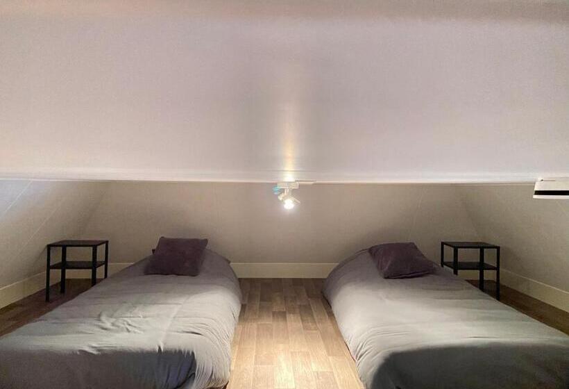 Четырехместный Номер Стандарт, De Parel B&b
