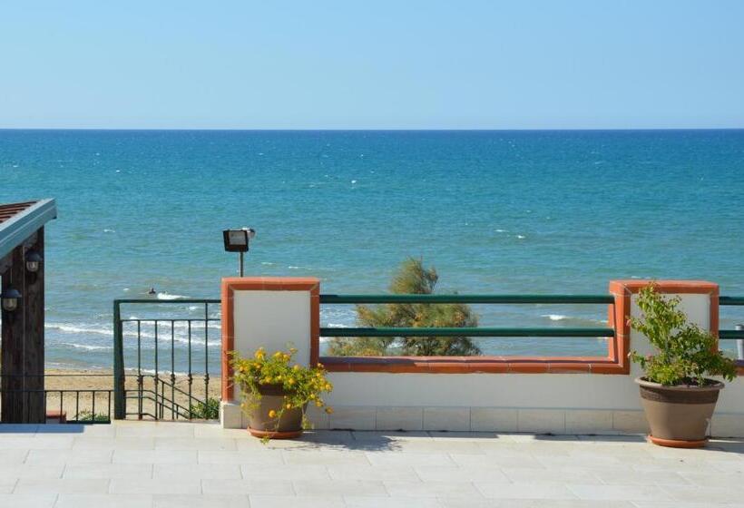اتاق استاندارد یک نفره, Isolabella