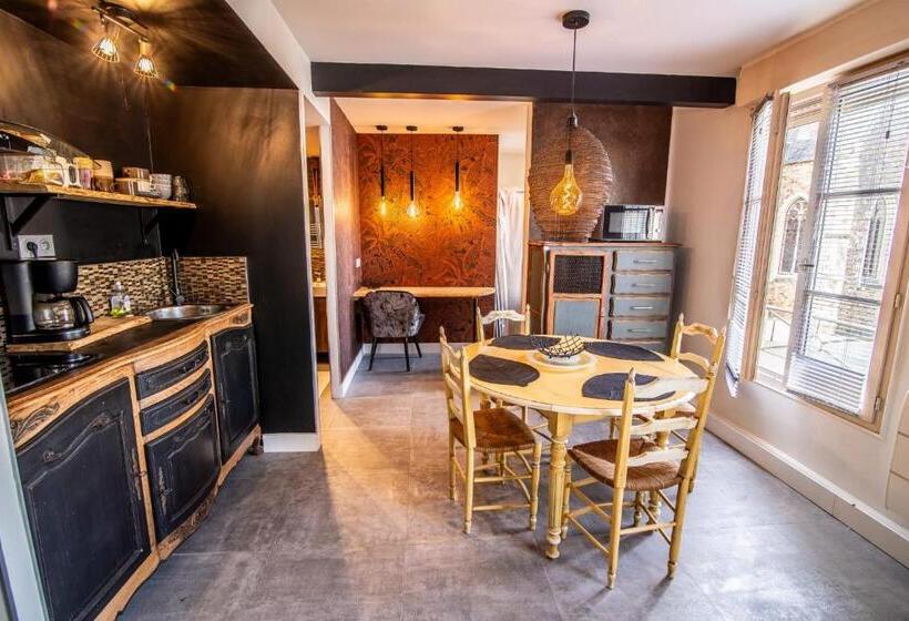 Apartamento Superior 1 Dormitório, Le Dupe