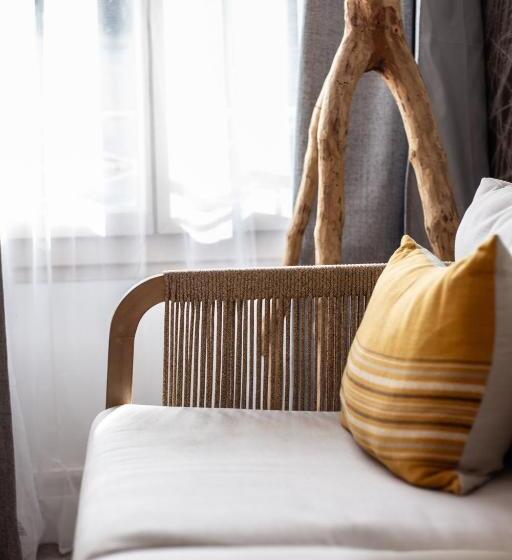 Quarto Estandar, Le Dupe