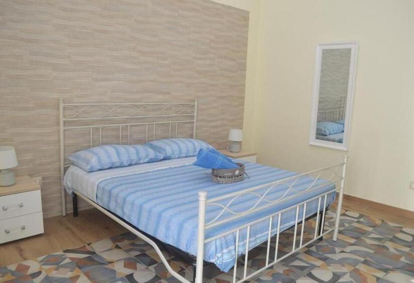 חדר סטנדרט, Duke S Rooms