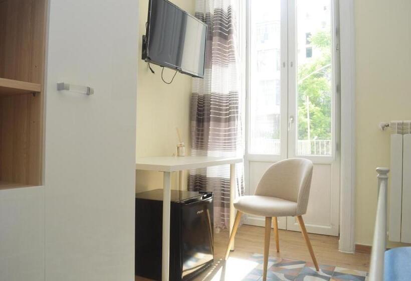 חדר סטנדרט, Duke S Rooms