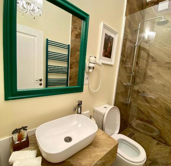 اتاق استاندارد با تخت بزرگ, Venetian Bucharest