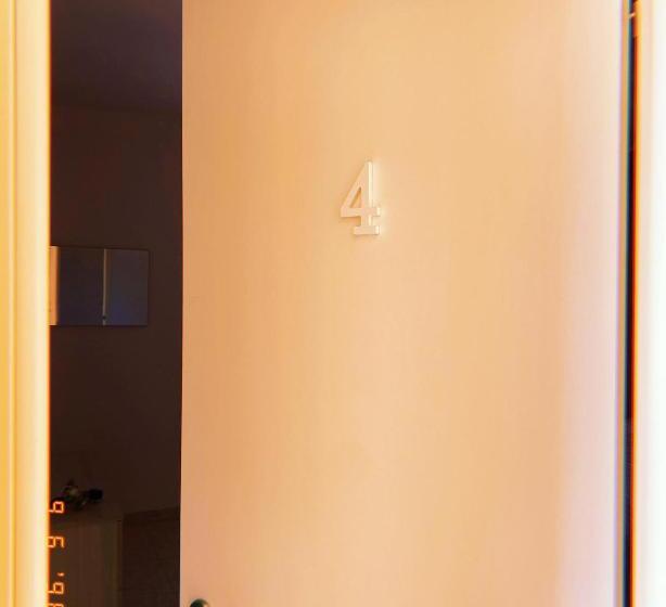 اتاق استاندارد, La Casa Del Giglio
