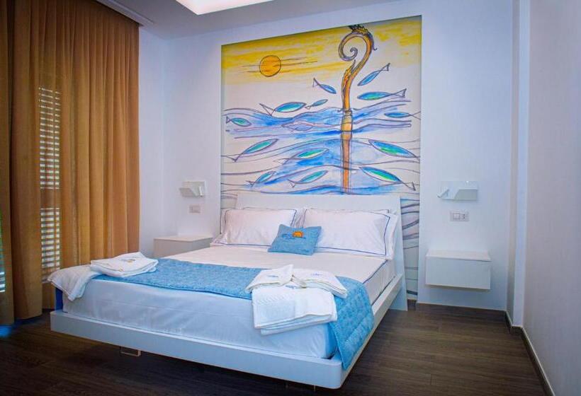 اتاق استاندارد با چشم‌انداز کوهستان, Mbaccimari B&b