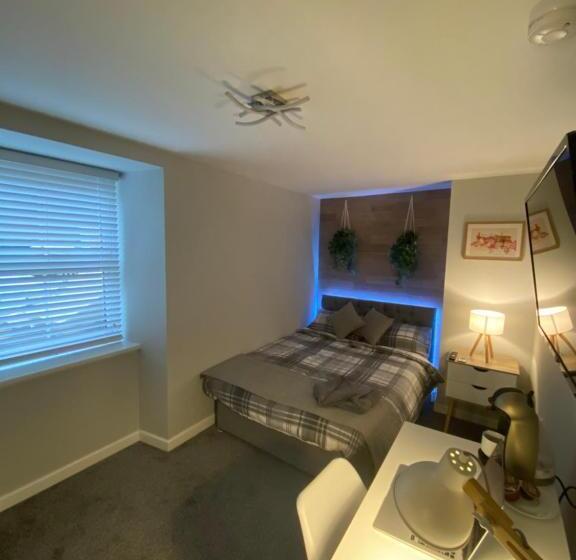 اتاق استاندارد, Shore Street Apartments