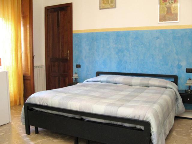 اتاق خانوادگی, Mare Blu