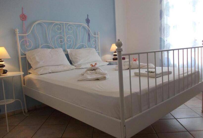 Студия Стандарт Вид на Море, Manos Apartments