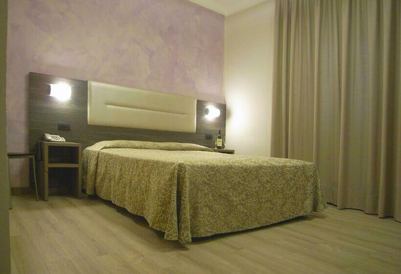 اتاق استاندارد, Siena