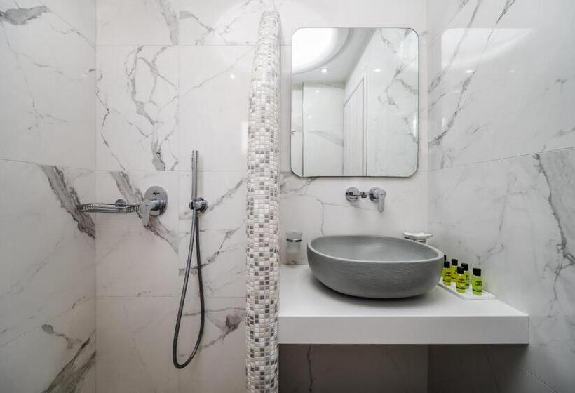 اتاق استاندارد چهار تخته, Stavros Villas