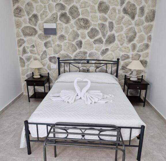 اتاق سوپریور, Stavros Villas