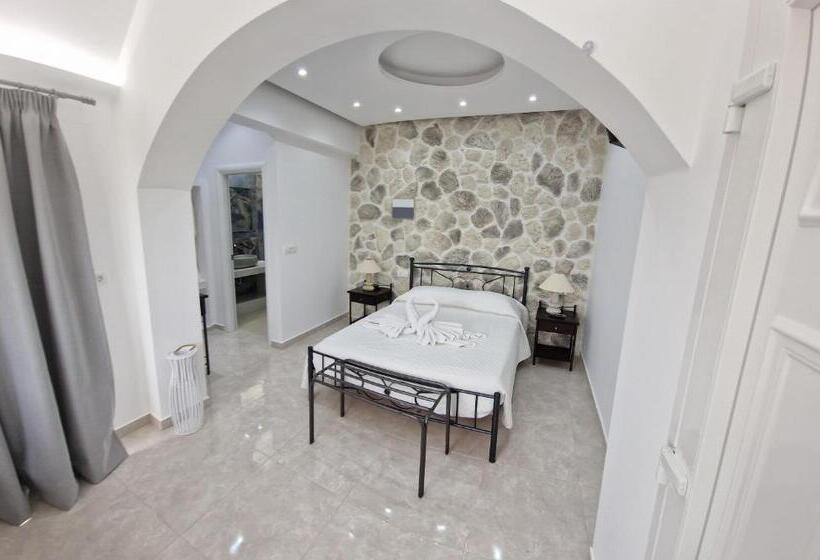 اتاق سوپریور, Stavros Villas