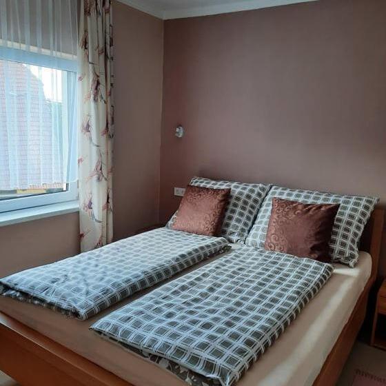 آپارتمان 1 خوابه, Pension Horvath
