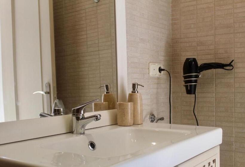 Номер Deluxe Вид на Море, Luxury B&b Villa Tauro