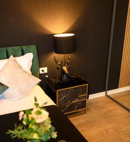 استودیوی لوکس, Northaparthotel Bucharest
