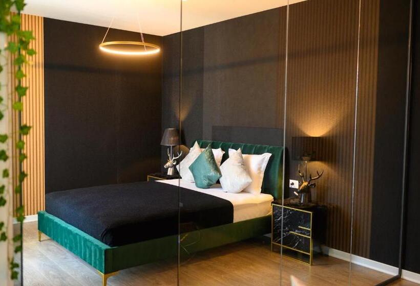 استودیوی لوکس, Northaparthotel Bucharest