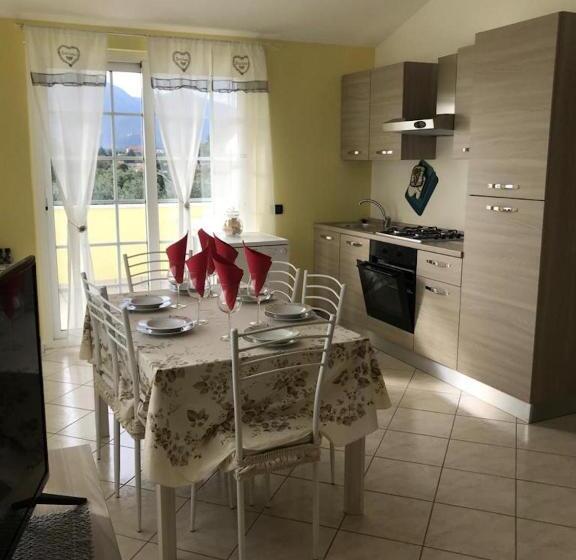 آپارتمان 1 خوابه با تراس, Villa Felice