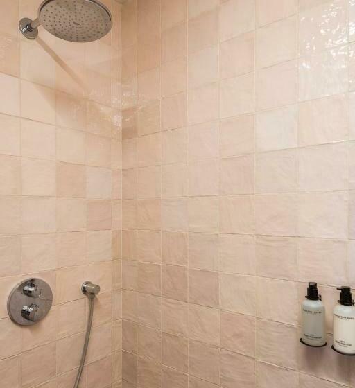 חדר סטנדרט נוף לגינה, Poutrelle Guestrooms