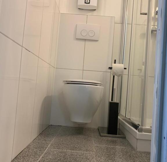 Номер Deluxe, Geroweiher Doppelbettzimmer Mönchengladbach Stadtmitte