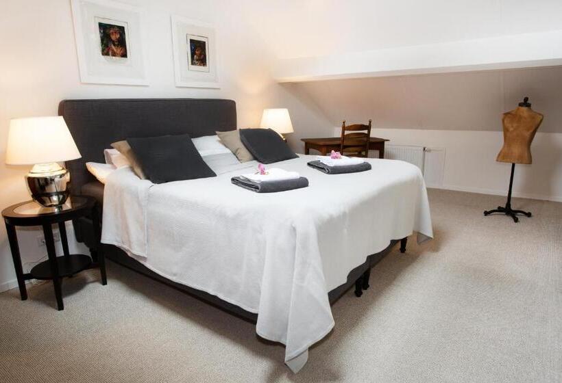 اتاق استاندارد, Bed & Breakfast De Oude Kapel