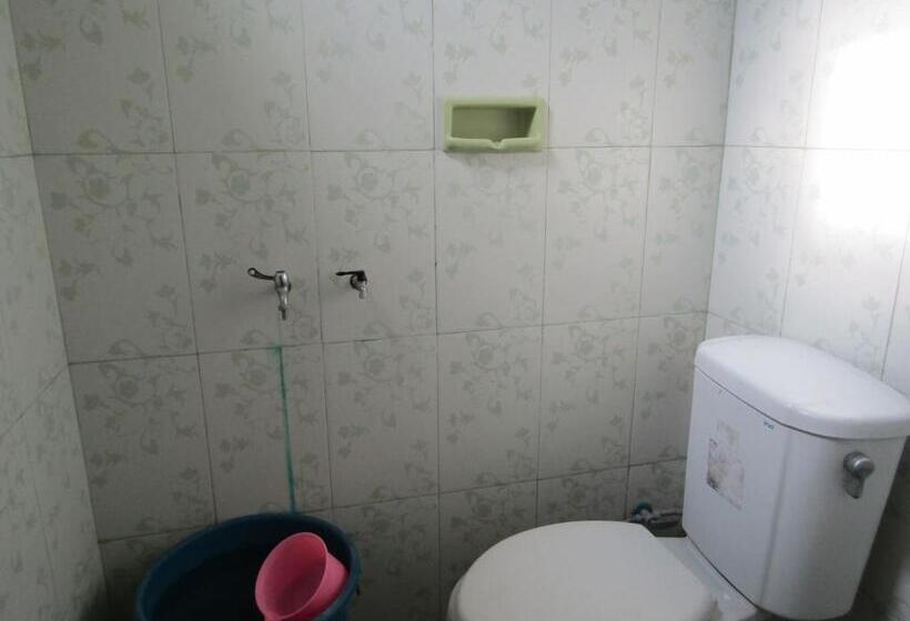 Villa 3 Quartos, Penginapan Melati Sarangan