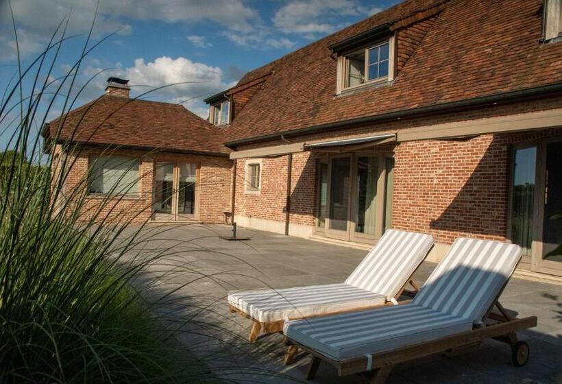 Номер Стандарт Вид на Сад, B&b Sett