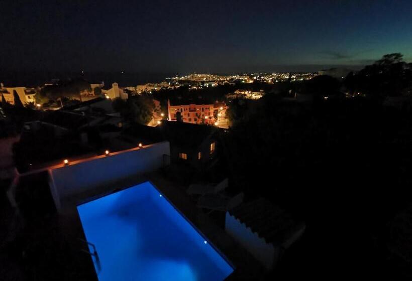 اتاق استاندارد با بالکن و چشم‌انداز دریا, Casa Ancladero Room W Big Balcony And Lovely View