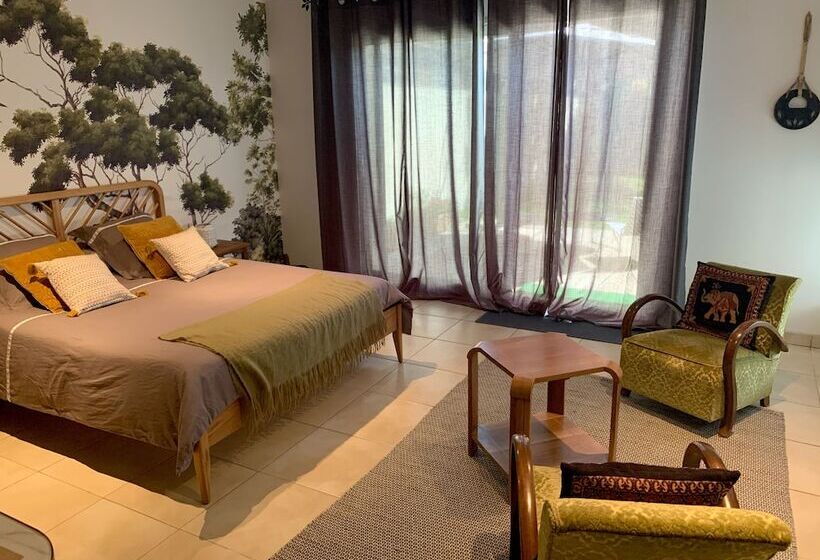 اتاق استاندارد, Chambre En Drôme Tropicale