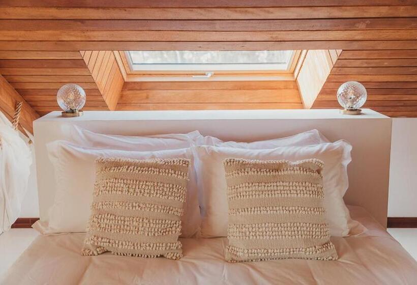 Номер Deluxe Вид на Море с Балконом, Joy Beach House