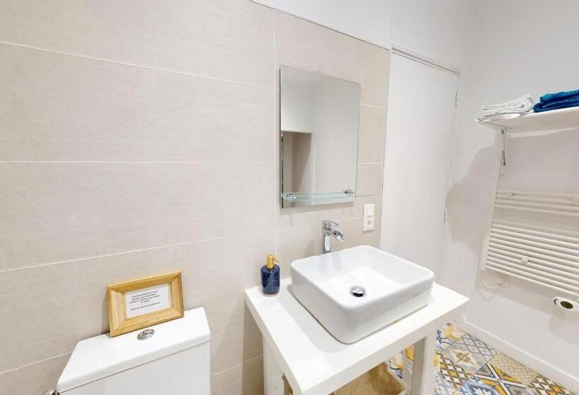 Standard room with outdoor bath, Les Terrisses   Chambres D Hôtes Avec Piscine