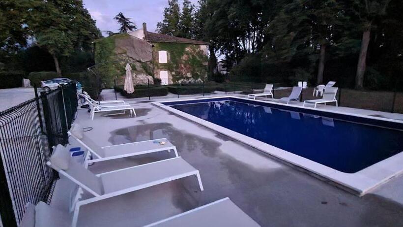 Дом 1 Спальня, Les Terrisses   Chambres D Hôtes Avec Piscine
