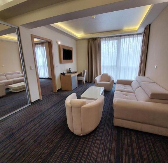 سوییت لوکس, Spa Hotel Terme