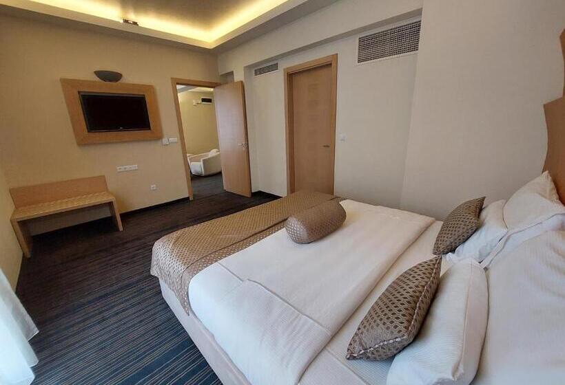 سوییت لوکس, Spa Hotel Terme