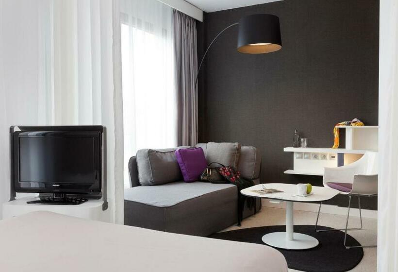 سوییت, Novotel Suites Malaga Centro