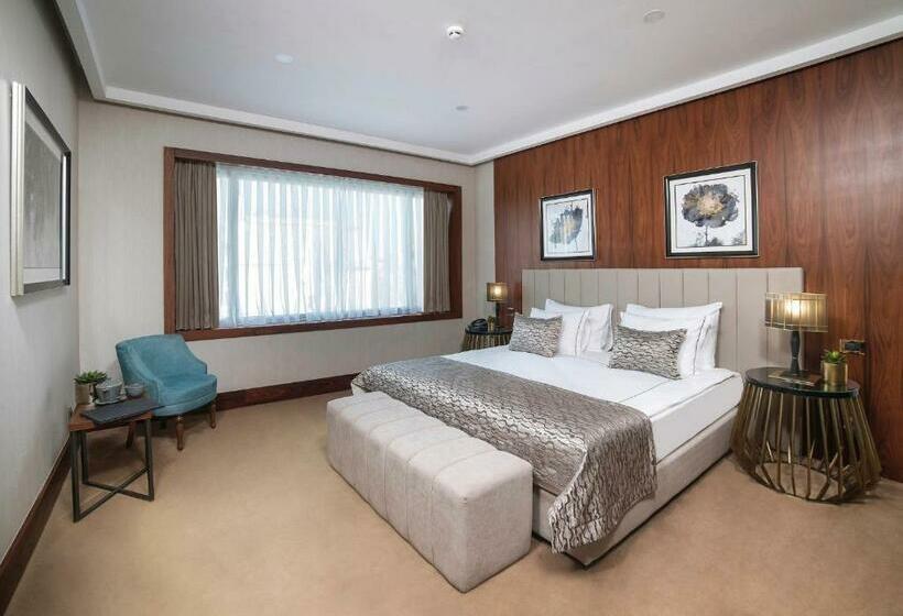 اتاق سوپریور با چشم‌انداز شهر, Vogue Hotel Supreme Istanbul