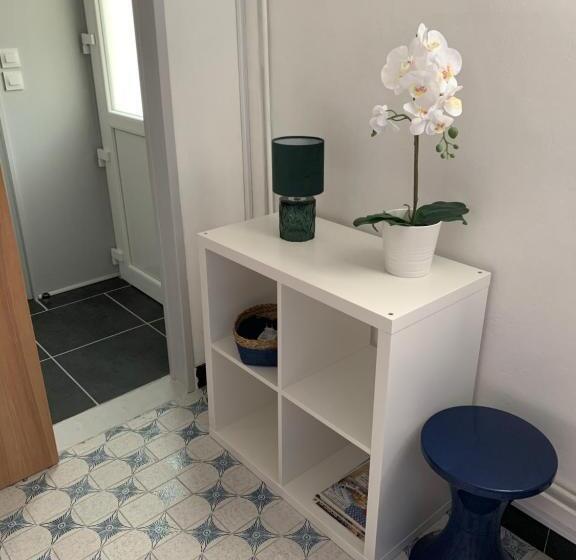 Номер Стандарт, Studio Coquet Terrasses De Saint Germain