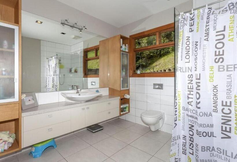 Номер Стандарт Совместная Ванная, Waiotahi Valley Lodge