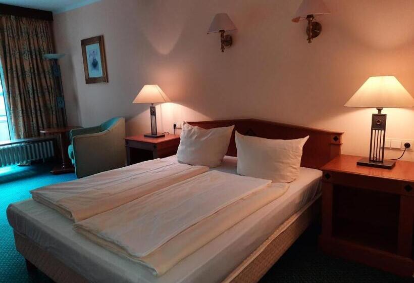 Номер Deluxe с Балконом, Parkhotel Keck   Castillo Del Bosque