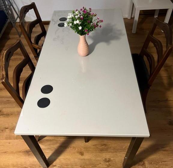 اتاق استاندارد سه تخته با سرویس بهداشتی مشترک, Mk Hostel Bremen