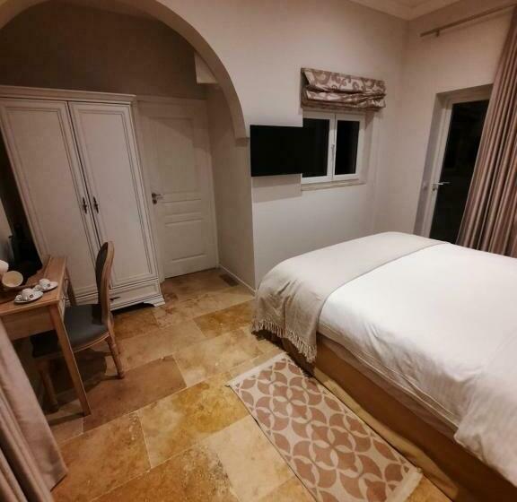 اتاق لوکس, Palazzo Pisani Malta Boutique