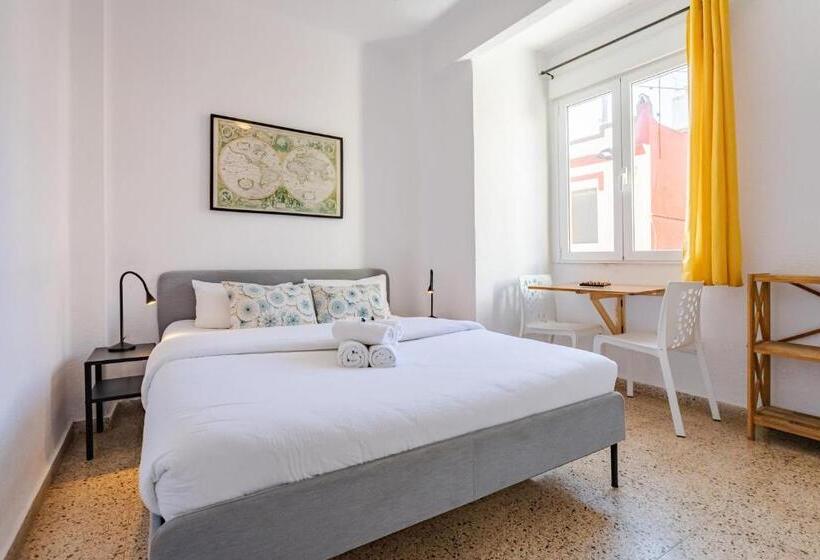 Quarto Estandar, Hostal El Perelló, Valencia
