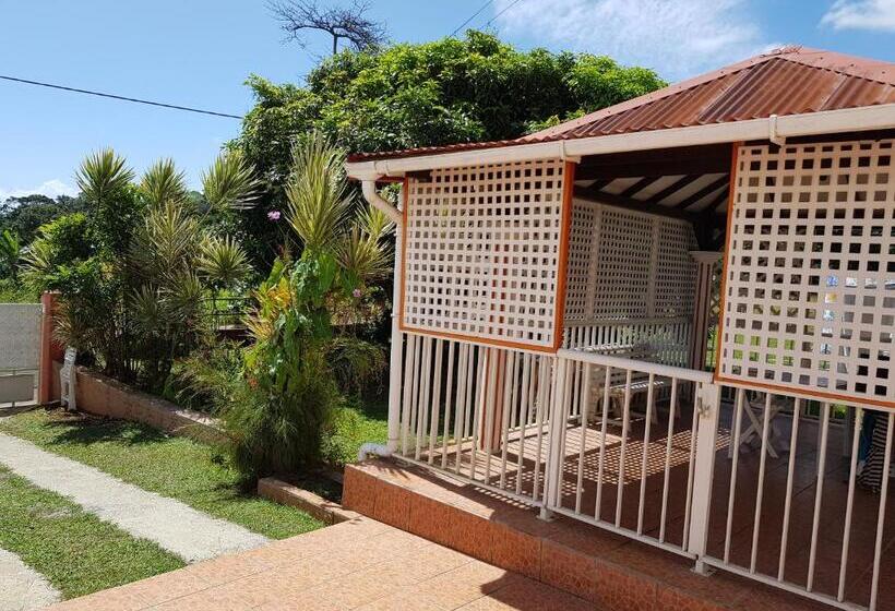 خانه 2 خوابه, La Maison Aux Orchidées
