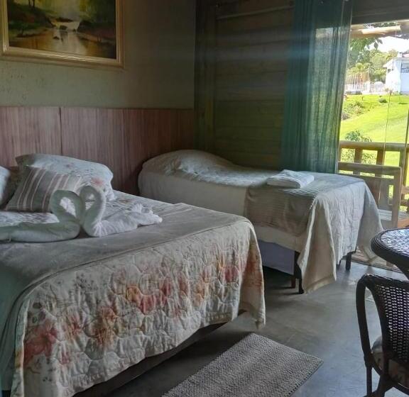 4인용 스탠다드 룸, Recanto Berço Das Aguas