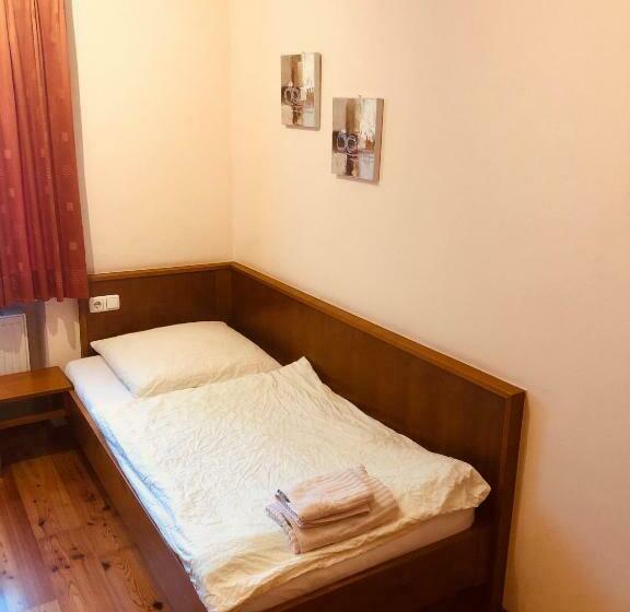 Номер Стандарт Индивидуальный, Das Metzgerbräu   Hotel & Brauereigasthof