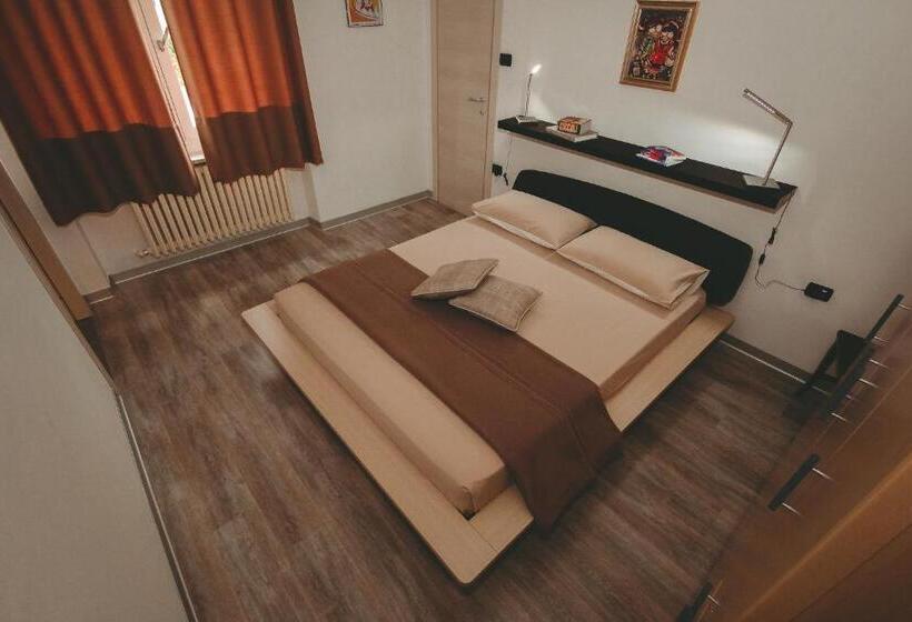سوییت جونیور, L Adret
