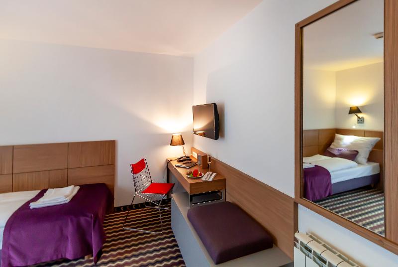 اتاق استاندارد سه نفره, Boutique Eco Hotel Sasanka