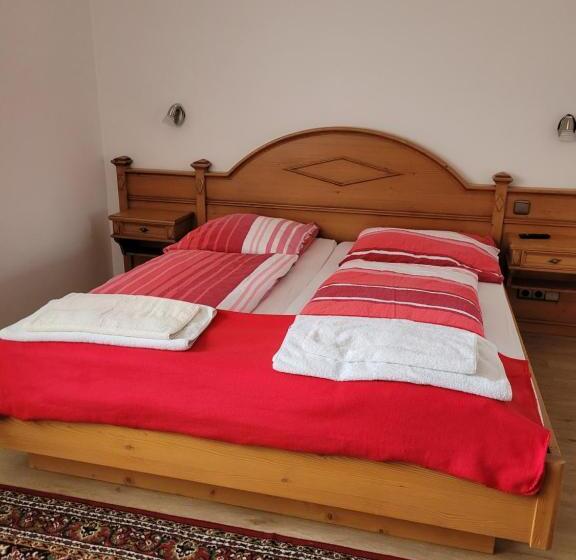Номер Стандарт, Waldpension